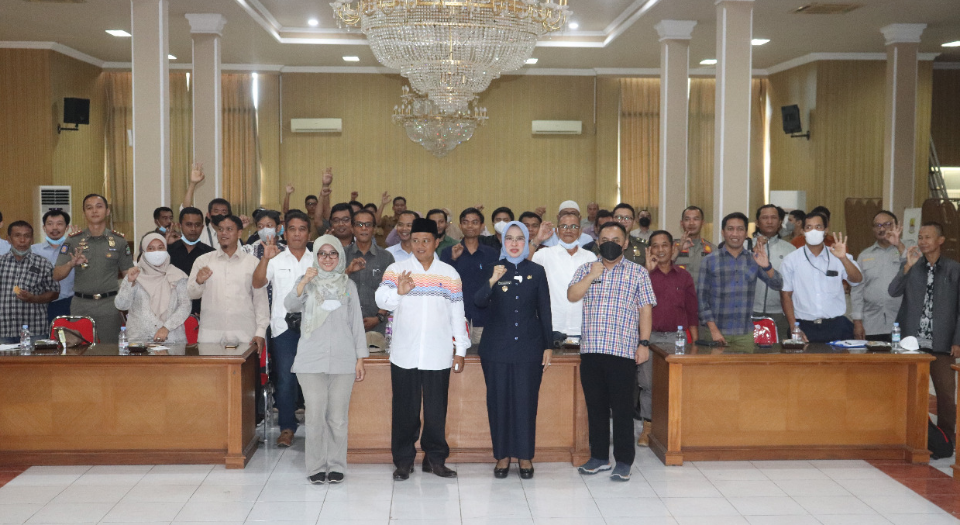 Pemprov Jabar Evaluasi Perizinan 46 Pertambangan di Cirebon Raya
