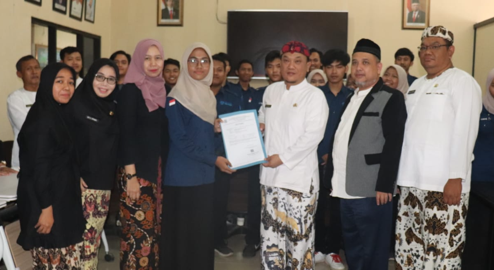 Pelepasan Secara Resmi 21 Mahasiswa Magang MBKM STMIK/IKMI Cirebon, Turut Sukseskan Program Satu Data Kabupaten Cirebon