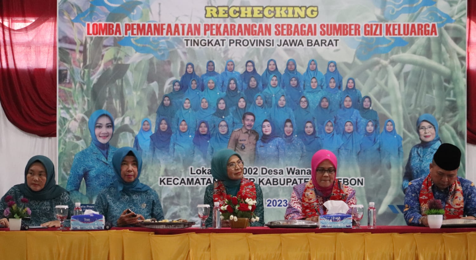 TP PKK Desa Wanayasa Wakili Kabupaten Cirebon Ikuti Lomba Pemanfaatan Pekarangan Tingkat Provinsi