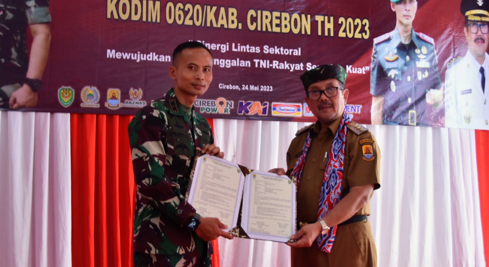 Karya Bakti Kodim 0620/Kabupaten Cirebon, Bupati Imron: Program yang Membantu Pembangunan Desa Lebih Maju