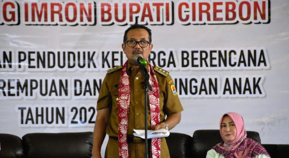 Bupati Imron: PPKBD dan Sub PPKBD Garda Terdepan Pengendalian Penduduk di Kabupaten Cirebon